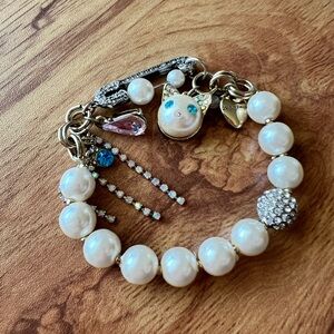 Betsey Johnson Cat Charm Bracelet